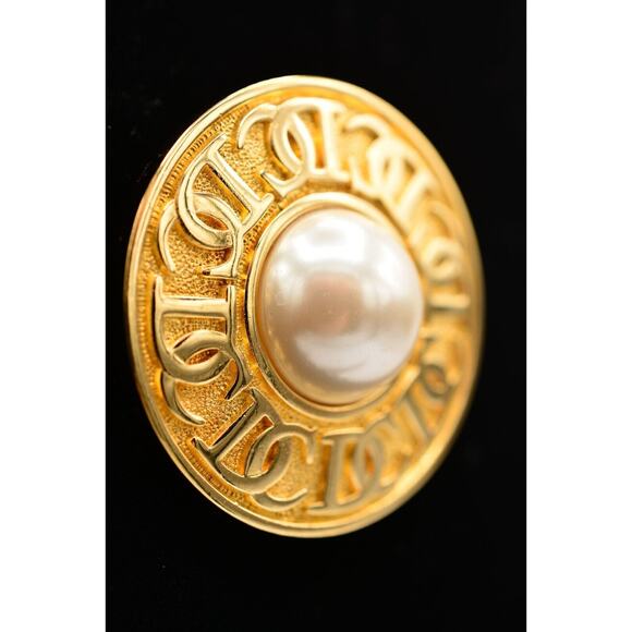 Christian Dior Vintage Logo Pin Brooch Pearl CD Monogram Gold Signed 1980s BinJ - Picture 3 of 12